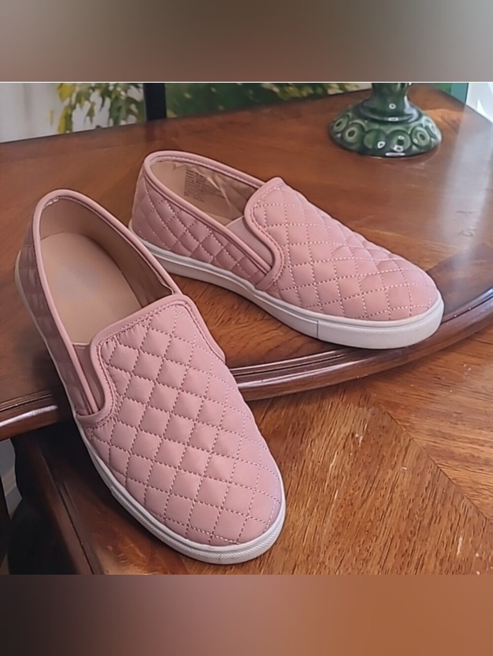 SO Bay Blush Womens 7.5 quilted pattern stretchy slip on casual flat shoes